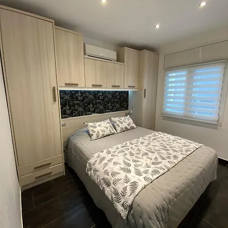 Belle Avec Piscine Villa Empuriabrava
