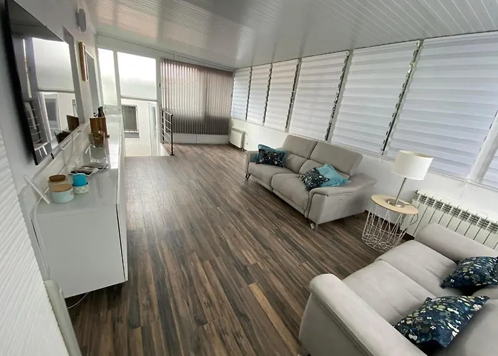 Belle Avec Piscine