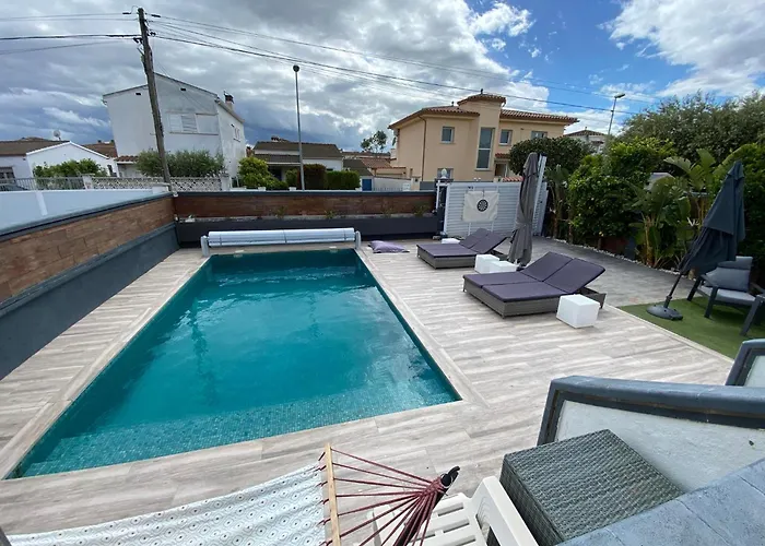 Villa Belle Avec Piscine *