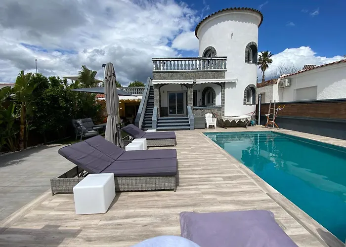 Villa Belle Avec Piscine *